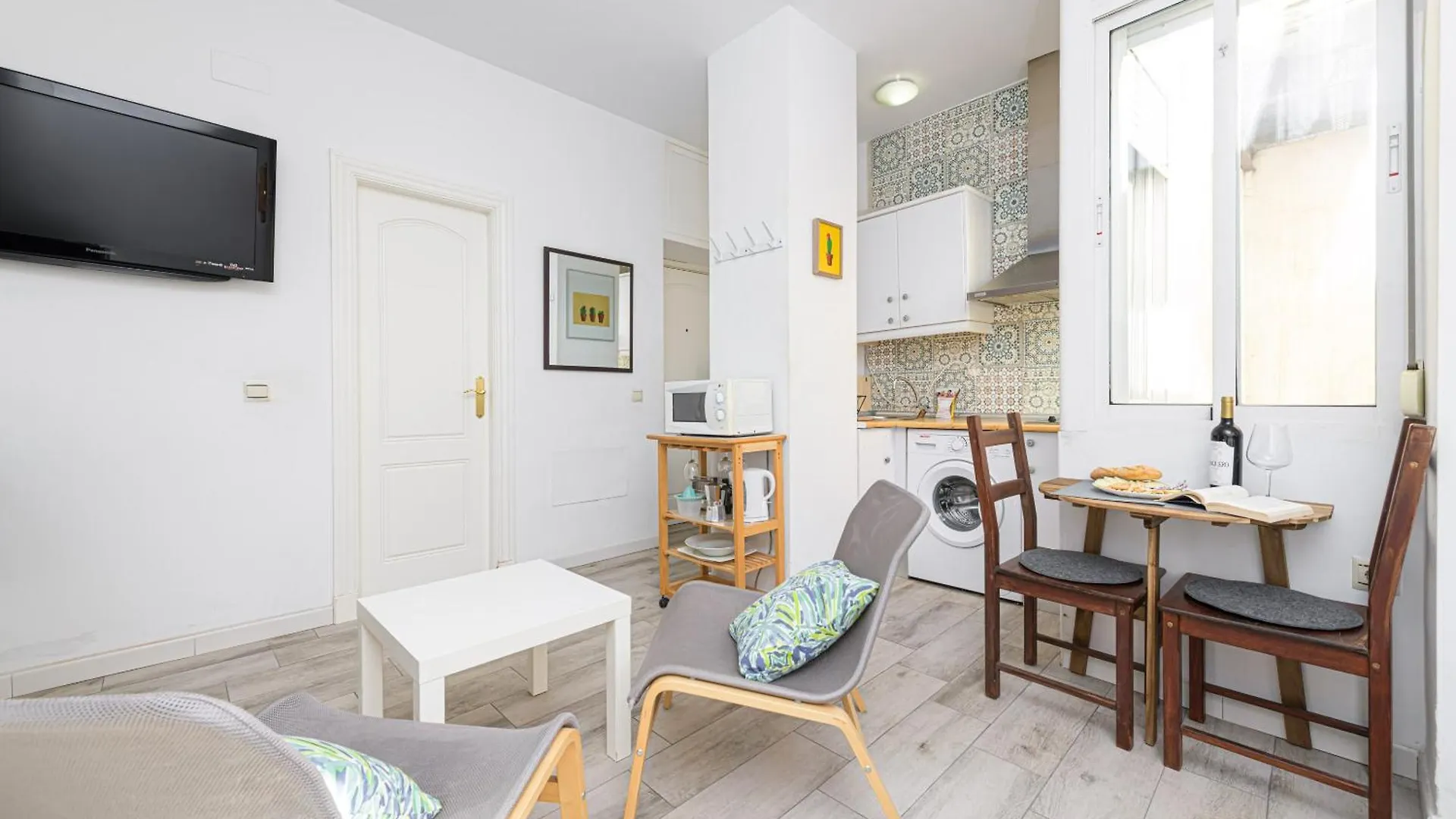 Wintowinrentals Estudio Interior Malaga Centro Lägenhet